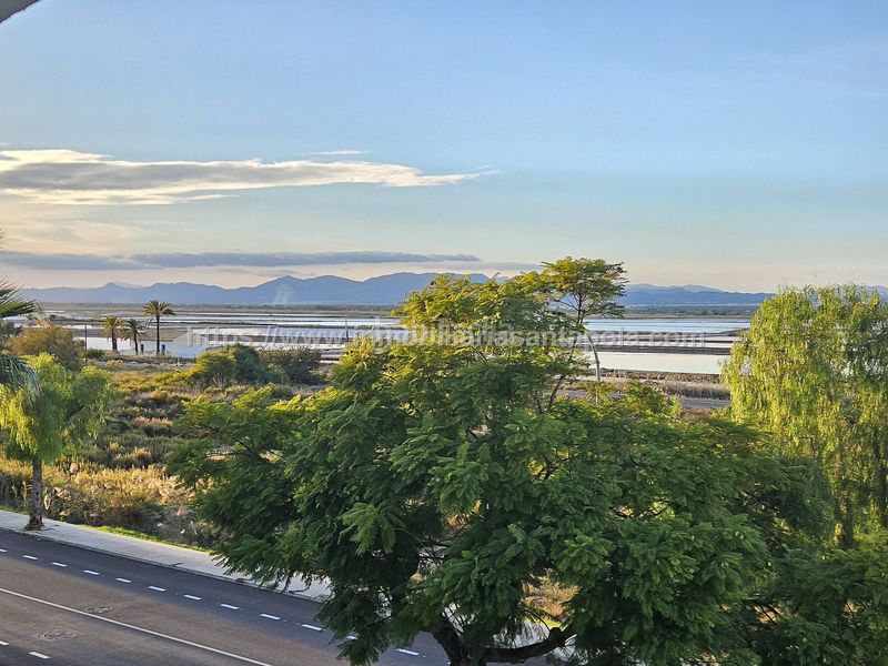 Foto b0e86ae6-65d3-4a56-a2ab-4ffb6d2d6246. Etagenwohnung mit pool in Playa Tamarit-Playa Lissa Santa Pola