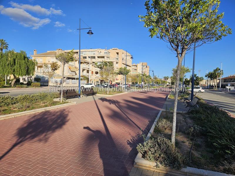 Foto 370633ba-5c5d-4136-aafa-29f72017944b. Casa in Gran Playa Santa Pola