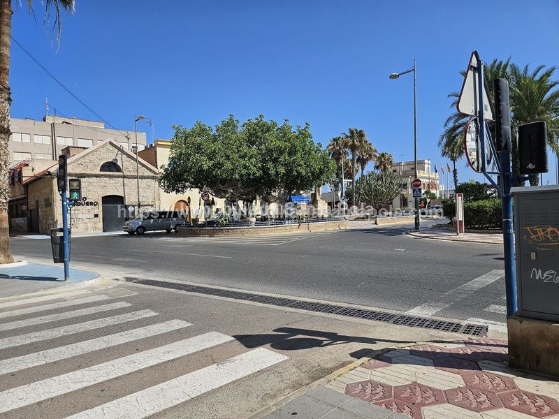 Foto 69c459d7-623d-4e16-98ee-e216e346be7d. Aparcament cotxe a Centro Santa Pola