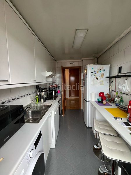 Piso urbanizacion en la zona de Canillejas, piso de tres dormitorios, dos baños, 2 terracitas y garaje. en Madrid - Imagen 37