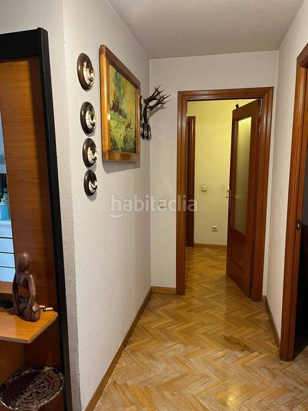 Piso urbanizacion en la zona de Canillejas, piso de tres dormitorios, dos baños, 2 terracitas y garaje. en Madrid - Imagen 33