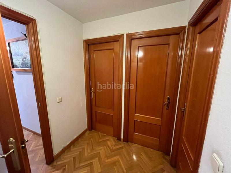 Foto a1d7a43c-5f19-4043-a602-86d58caffd0e. Pis amb calefacció aparcament a Canillejas Madrid