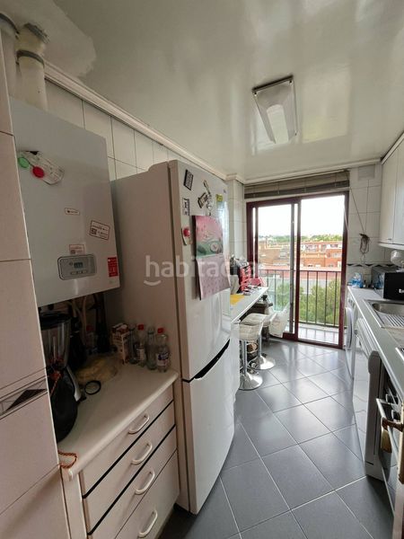 Piso urbanizacion en la zona de Canillejas, piso de tres dormitorios, dos baños, 2 terracitas y garaje. en Madrid - Imagen 38