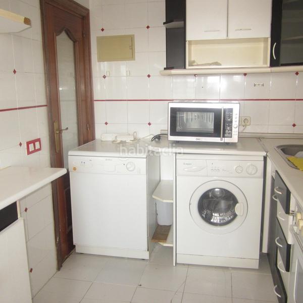 Foto 5ef5cd93-7718-40cc-aff7-42a8ed459457. Piso luminosa vivienda en la zona de Canillejas! piso de dos dormitorios. en Madrid