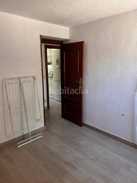 Foto 525d0e6a-b33c-4b95-9054-c2ade3cf23d2. Piso acogedor piso en san blas, en Amposta Madrid