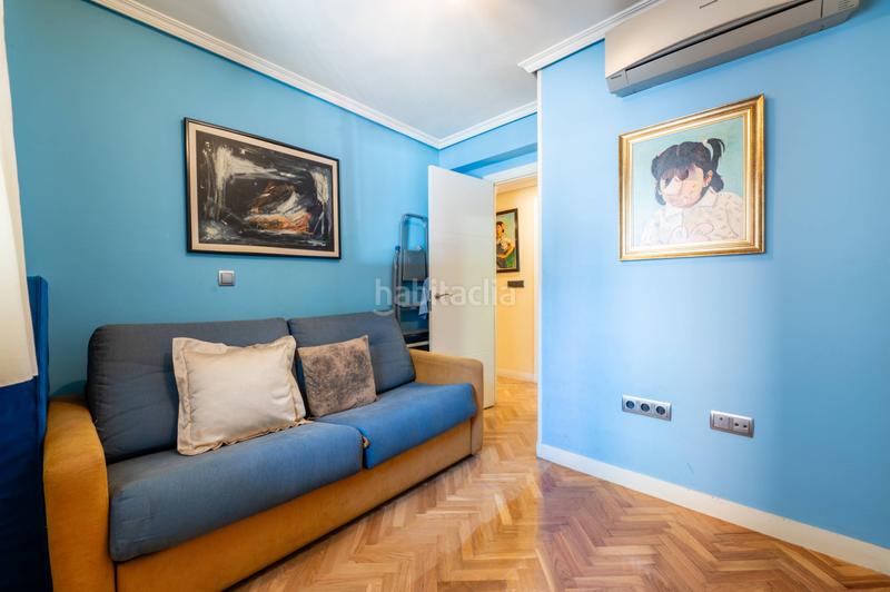 Foto 3d2fc2fb-4e02-4c1f-988c-8716bccd661d. Pis amb calefacció aparcament a Canillejas Madrid