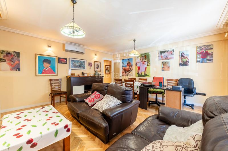 Foto b1cd0959-7c04-4e68-80c7-433d76bf8ae9. Pis amb calefacció aparcament a Canillejas Madrid