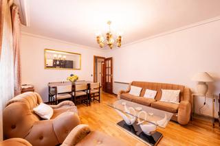 Pis  Calle de la encomienda de palacios. Oportunidad en la zona de moratalazpiso de 3 dormitorios, baño,