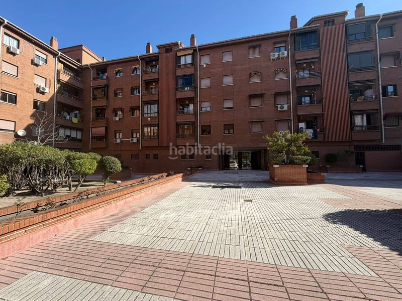 Piso urbanizacion privada en la zona de Canillejas 4 dormitorios, 2 baños completos, 2 terrazas, ascensor y garaje. en Madrid - Imagen 46