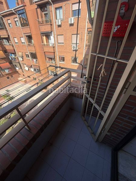 Piso urbanizacion privada en la zona de Canillejas 4 dormitorios, 2 baños completos, 2 terrazas, ascensor y garaje. en Madrid - Imagen 39