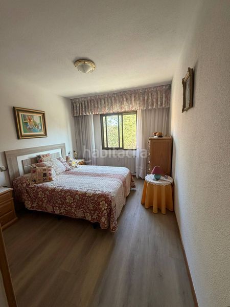 Piso urbanizacion privada en la zona de Canillejas 4 dormitorios, 2 baños completos, 2 terrazas, ascensor y garaje. en Madrid - Imagen 10