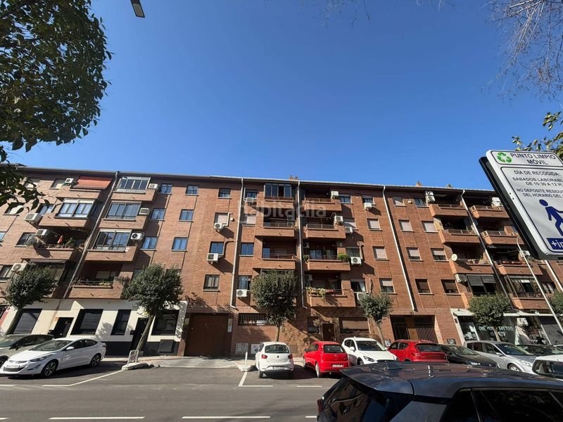 Piso urbanizacion privada en la zona de Canillejas 4 dormitorios, 2 baños completos, 2 terrazas, ascensor y garaje. en Madrid - Imagen 57