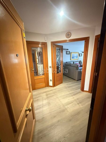 Piso urbanizacion privada en la zona de Canillejas 4 dormitorios, 2 baños completos, 2 terrazas, ascensor y garaje. en Madrid - Imagen 6