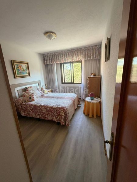 Piso urbanizacion privada en la zona de Canillejas 4 dormitorios, 2 baños completos, 2 terrazas, ascensor y garaje. en Madrid - Imagen 7