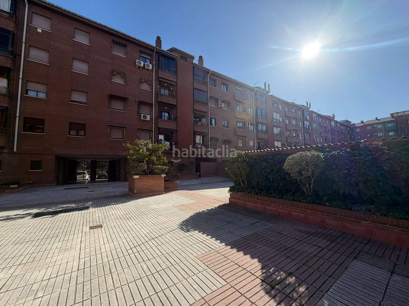 Piso urbanizacion privada en la zona de Canillejas 4 dormitorios, 2 baños completos, 2 terrazas, ascensor y garaje. en Madrid - Imagen 52