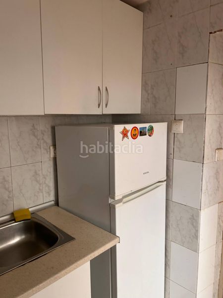 Piso casita adosada en la zona de ascao3 dormitorios, 1 baño con pequeño patio. en Madrid - Imagen 17