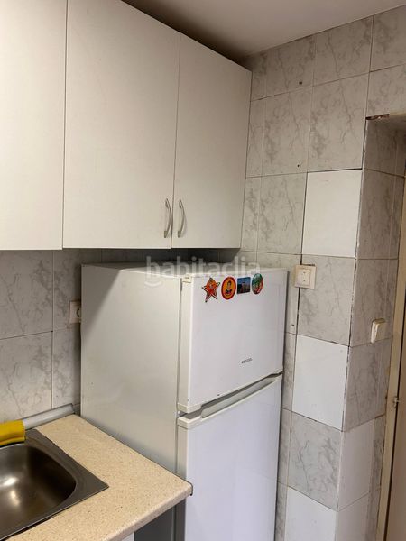 Piso casita adosada en la zona de ascao3 dormitorios, 1 baño con pequeño patio. en Madrid - Imagen 18