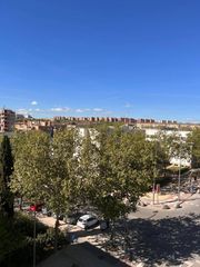 Pis a Hellín. Oportunidad en la zona de hellin3 dormitorios,2 baños, mas cuart