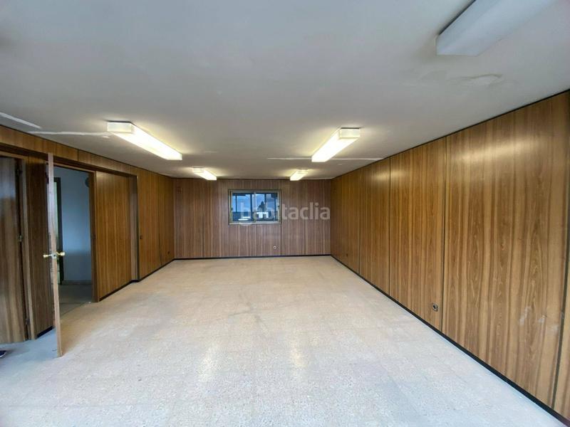 Foto 29479cd2-7c38-4f04-a203-f0df7a66358f. Bâtiment à usage industriel dans Estación Coslada