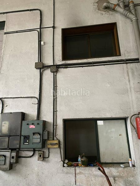 Foto 516d424a-c015-4380-a34a-87288cc2489c. Bâtiment à usage industriel dans Estación Coslada
