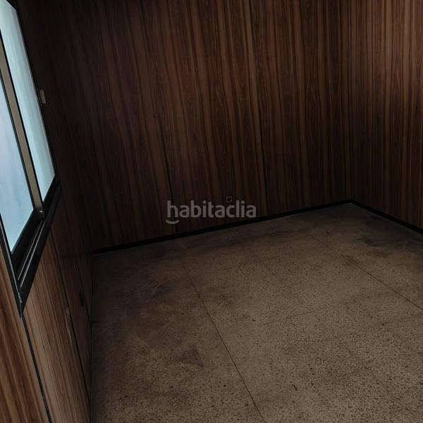 Foto 8a84f2eb-f63e-422e-ba53-c9a33339456b. Bâtiment à usage industriel dans Estación Coslada