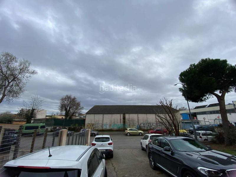 Foto fea68e2e-e35e-438a-ba34-7b62799e56ac. Bâtiment à usage industriel dans Estación Coslada