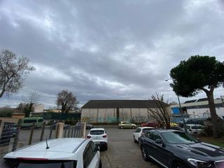 Nave industrial en Estación. Negociable!!!nave en la zona de coslada, 1800m2 ,dispone de agua