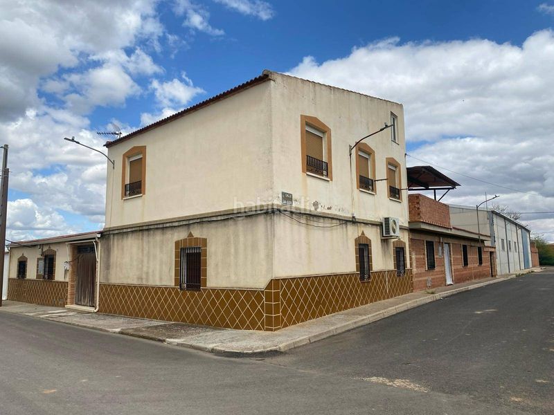 Foto 18f2f20e-01e1-4683-90e8-f62827c47b2c. Casa amb calefacció a Calzada de Calatrava