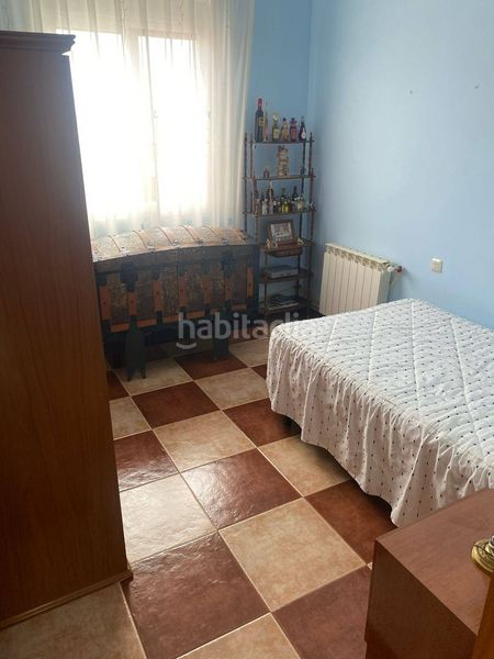 Foto 6ead5c41-7751-4393-890d-cb9d80134fd2. Casa amb calefacció a Calzada de Calatrava
