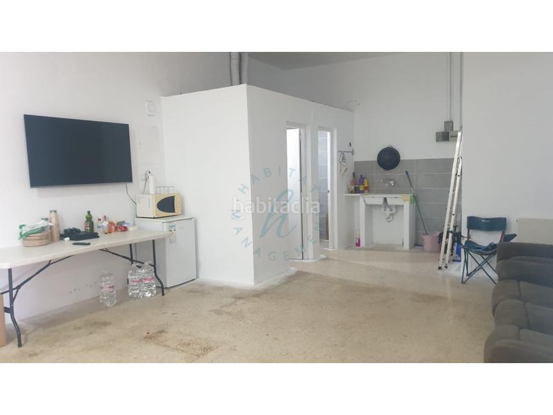 Foto 038ac4d5-b014-448f-917e-2f4b3e6dc7e8. Miete geschäftsraum in Bonrepòs i Mirambell