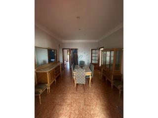 Appartement à Tavernes Blanques. Se vende inmueble en tavernes blanques, zona centro.