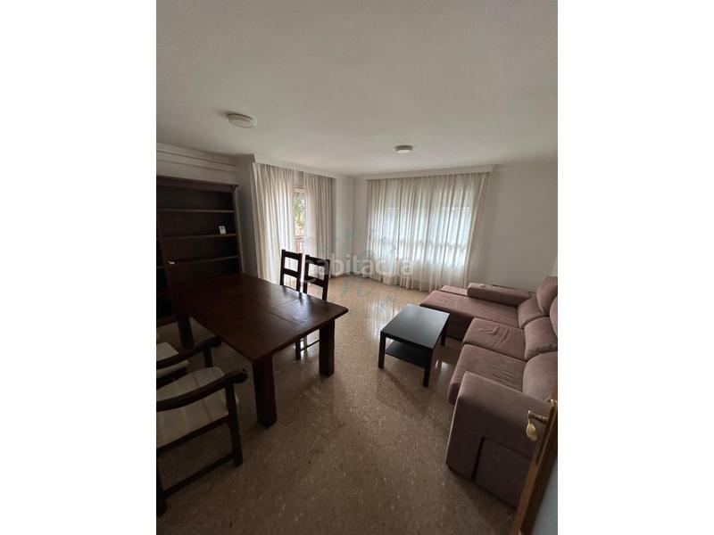 Foto d141812e-f819-41fd-9c7e-2c0e89aec609. Alquiler casa adosada se alquila adosado . en Tavernes Blanques