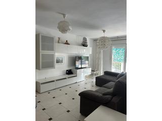 Etagenwohnung in Tavernes Blanques. Se vende piso en tavernes blanques.