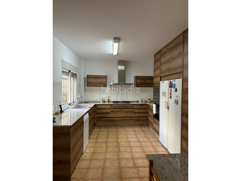 Foto 2f7c6bab-8b82-495b-b15e-a76b0be129c4. Casa amb aparcament a Carpesa Valencia