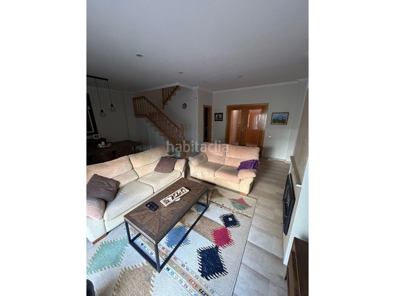 Foto 69319b36-ec2b-4fd4-a684-b052e3cfe765. Casa amb aparcament a Carpesa Valencia