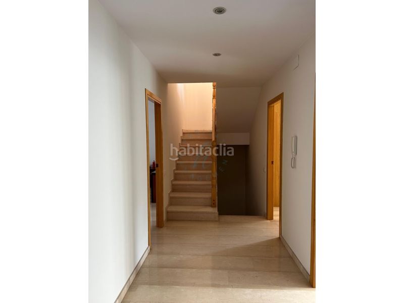 Foto 7b2c23e2-c036-494e-bbb5-0ea53d3ced27. Casa amb aparcament a Carpesa Valencia