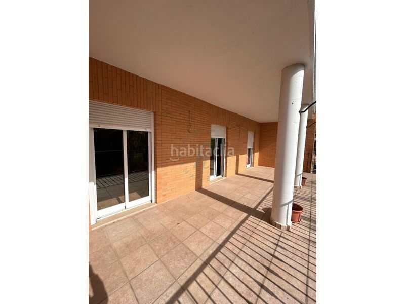 Foto f10a4981-e4e1-4ef3-bf3b-f3271ce17aaf. Casa amb aparcament a Carpesa Valencia