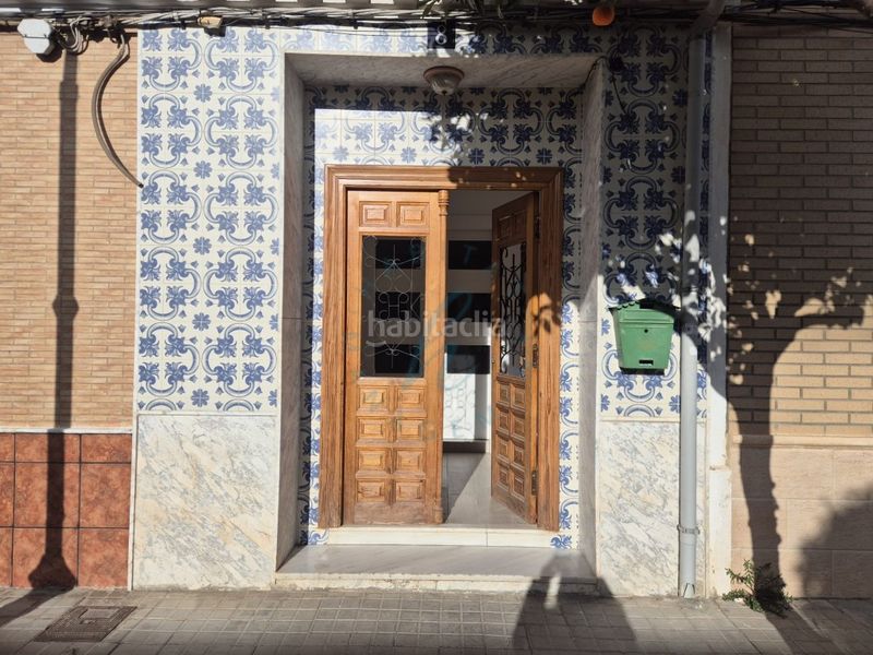 Foto 0c5ba857-d7f6-4b16-8ff9-3bc94becda63. Casa a Aldaia