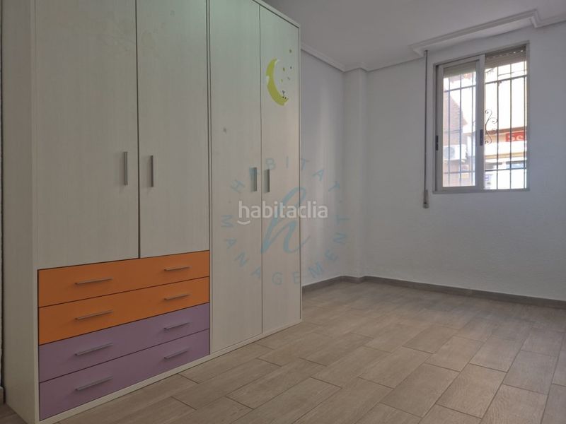 Foto 9a6f130d-fc8a-45b8-bb1b-6063e20c9f22. Casa a Aldaia