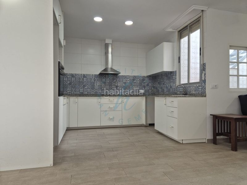 Foto e1dba940-dc9a-4185-b320-8c630662015a. Casa a Aldaia