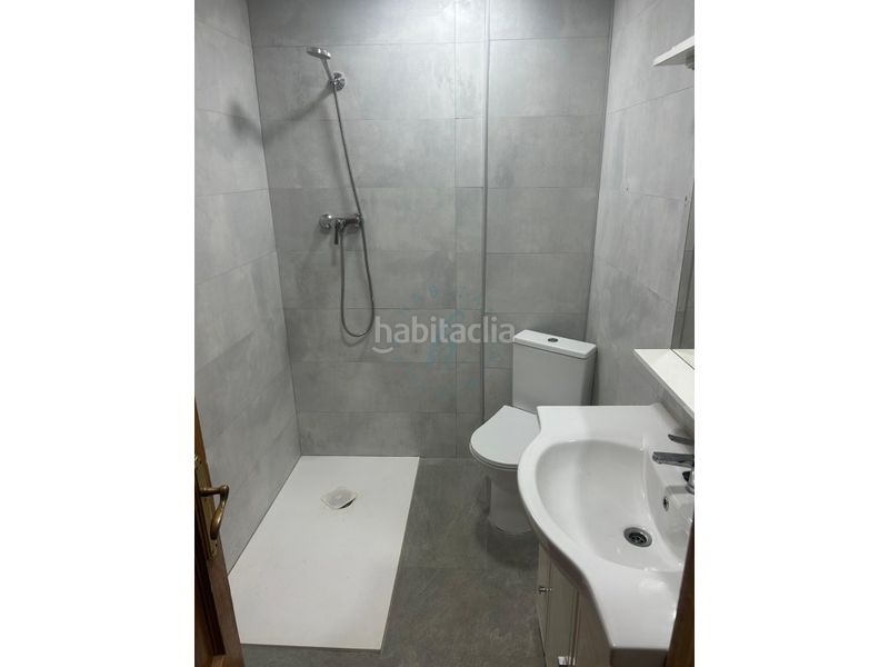 Foto 1e3912ae-9118-45f1-90b9-0155a8bbedff. Planta baixa a Ciutat Fallera Valencia