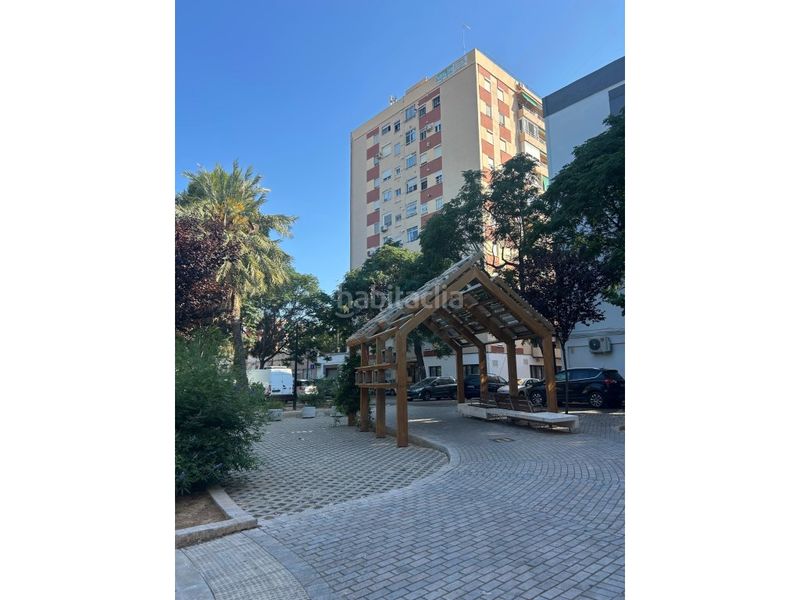 Foto ea8de6d6-2ff5-4c4c-a8a6-c0c5b3ded81d. Planta baixa a Ciutat Fallera Valencia
