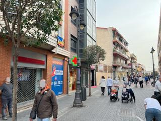 Lloguer Local Comercial a Calle madrid 50. Alquiler local