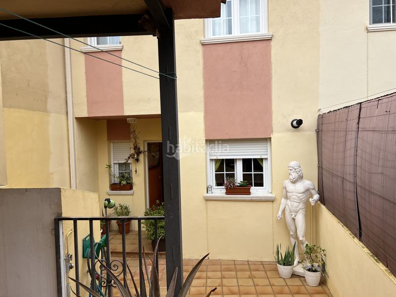 Foto bc8f4f2a-c033-460a-b37f-69f5cfbb2f24. Casa adosada inversión en rentabilidad dúplex con inquilino excelente en Navalagamella