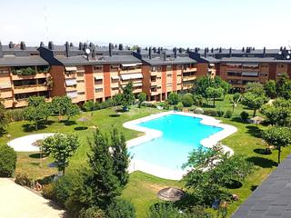 Appartement en Monte el Pilar. Piso  en urbanizacin en el centro de majadahonda