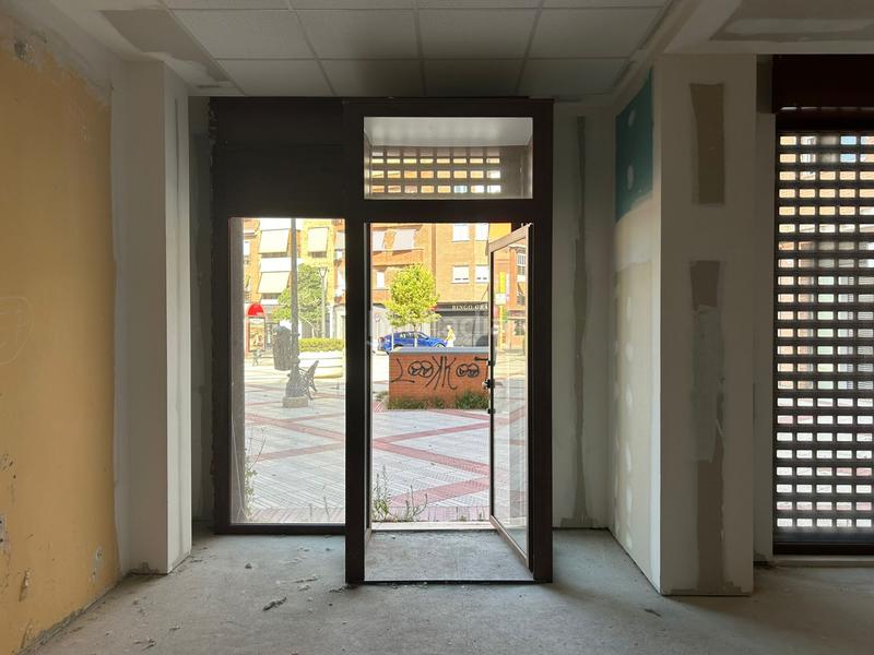 Foto 45a6ca2a-b369-4024-9bf1-a8c5dcaece6d. Alquiler local comercial alquiler espectacular local en el Centro en Getafe
