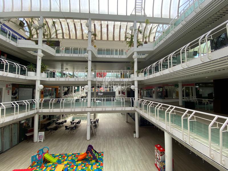 Foto 12a9edc8-d521-4bc9-869b-18c2e09cbac3. Affitto locale commerciale in El Burgo Rozas de Madrid (Las)