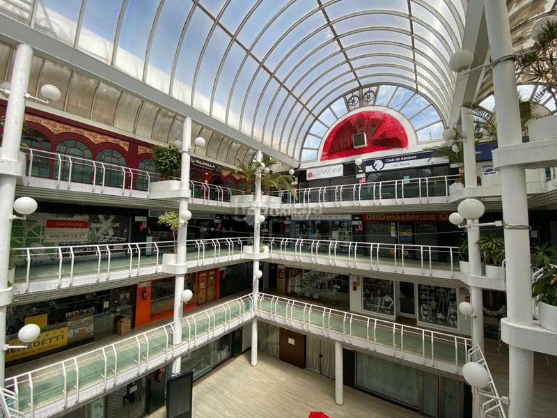 Foto 9da3722b-e4d7-4135-a8c0-751af111a89c. Affitto locale commerciale in El Burgo Rozas de Madrid (Las)