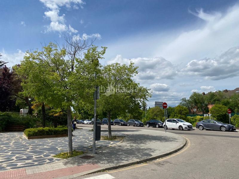 Foto de9e9cbf-2693-4fd0-b57e-5b859a881ec2. Affitto locale commerciale in El Burgo Rozas de Madrid (Las)