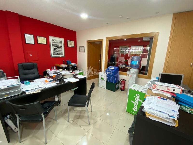 Foto 953b55c1-737c-4627-9197-b7800a6fa722. Location local commercial dans El Burgo Rozas de Madrid (Las)